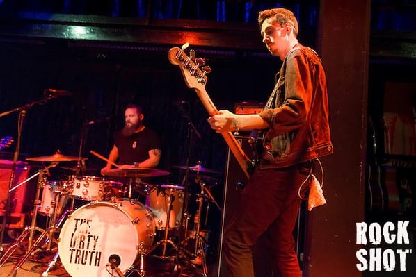 Crunching blues with feeling from Joanne Shaw Taylor at London's Jazz Cafe (Andy Sampson)