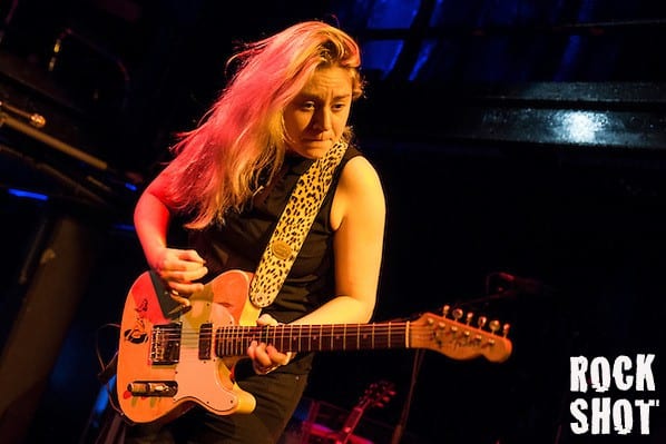 Crunching blues with feeling from Joanne Shaw Taylor at London's Jazz Cafe (Andy Sampson)